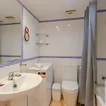 Lejlighed Spacious In Benalbeach Benalmádena