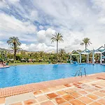 Lejlighed Spacious In Benalbeach *
