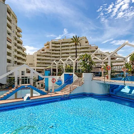 Апартаменты Spacious In Benalbeach Бенальмадена