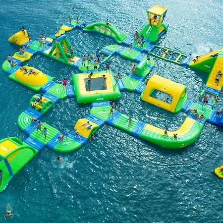 Spacious In Benalbeach Бенальмадена